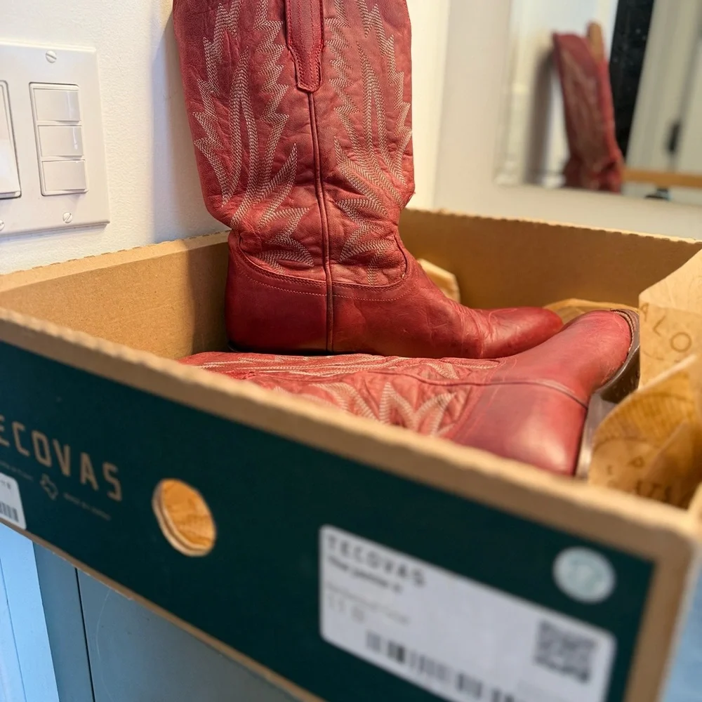 Tecova The Jamie in Redwood Goat - Picture 4 of 13